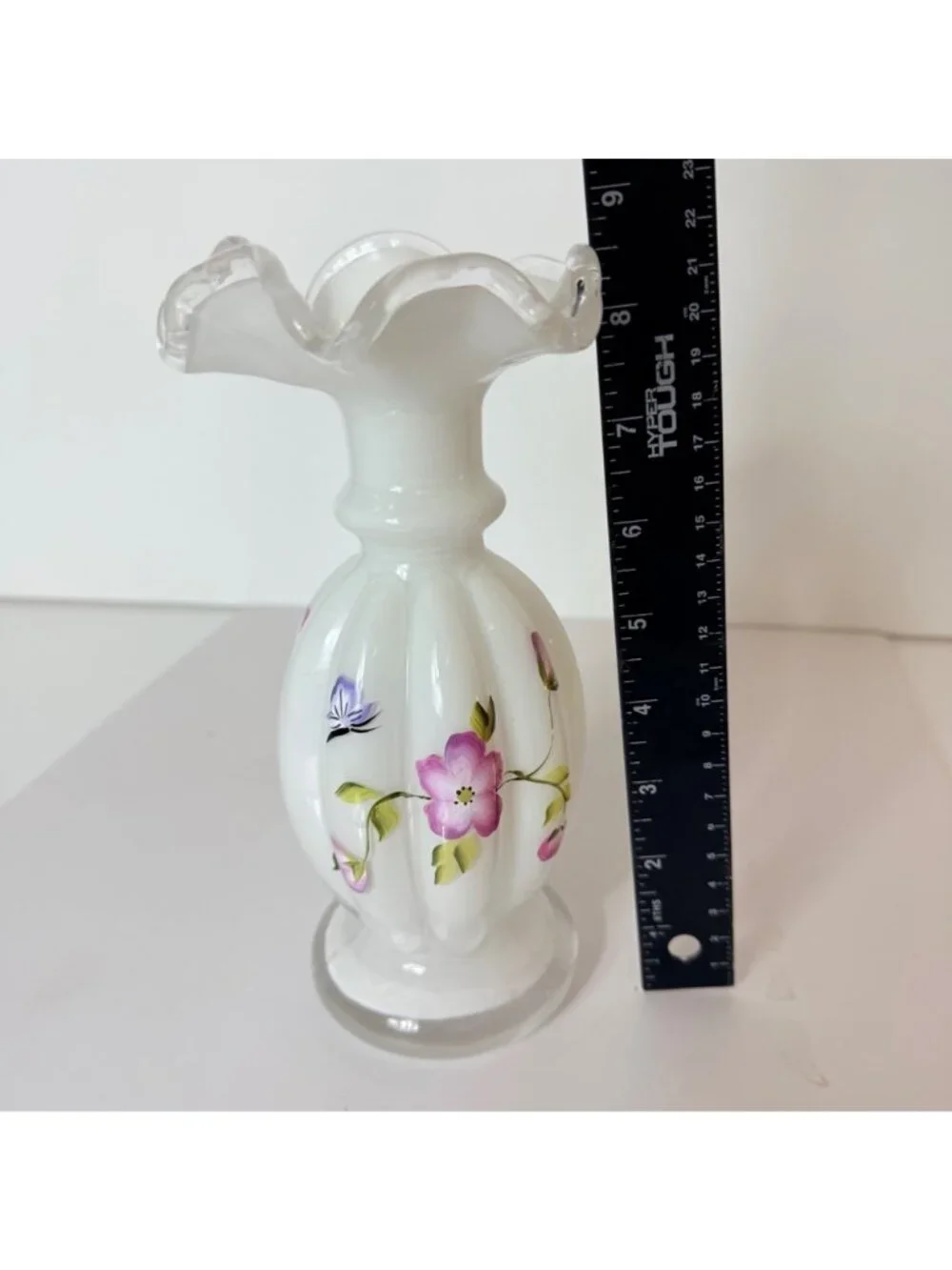 Romantic White Glass Bud Vase Hand Painted VTG Purple Floral Ruffle Rim 8.5” - Picture 14 of 16